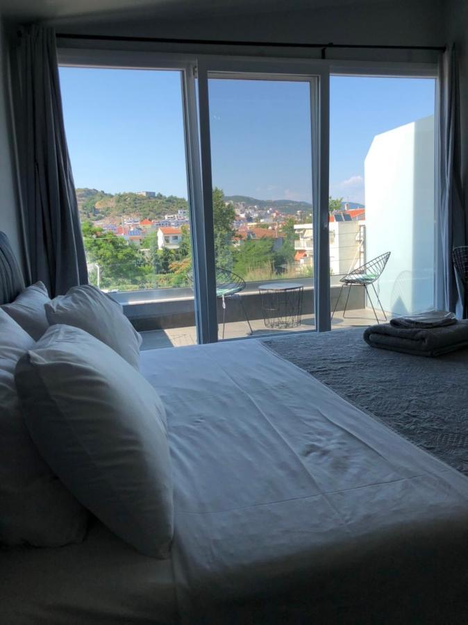 Glykanisos Suites Néa Péramos Zewnętrze zdjęcie