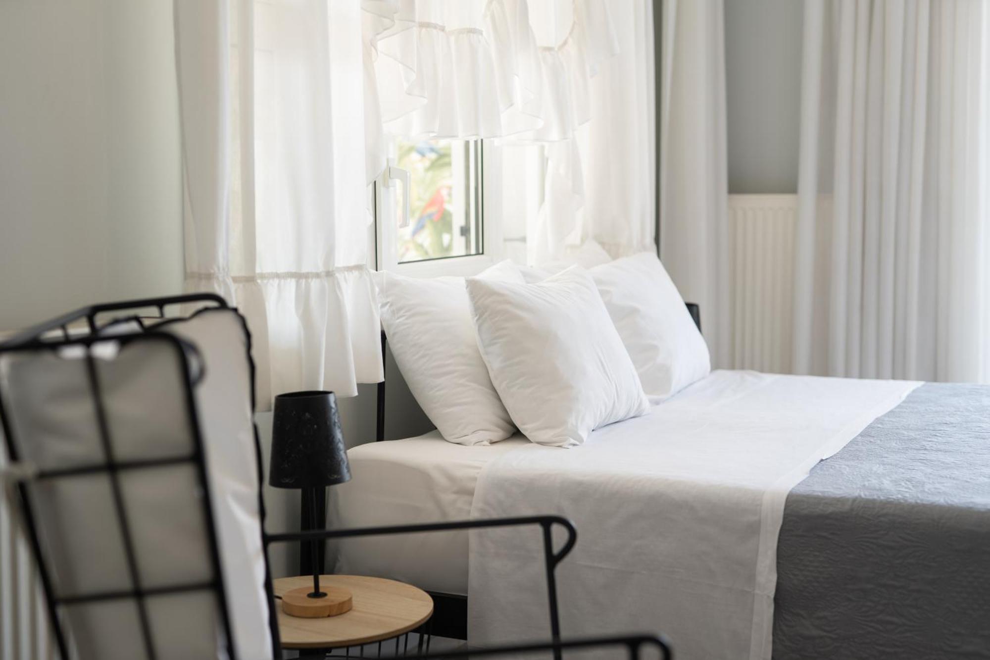 Glykanisos Suites Néa Péramos Zewnętrze zdjęcie