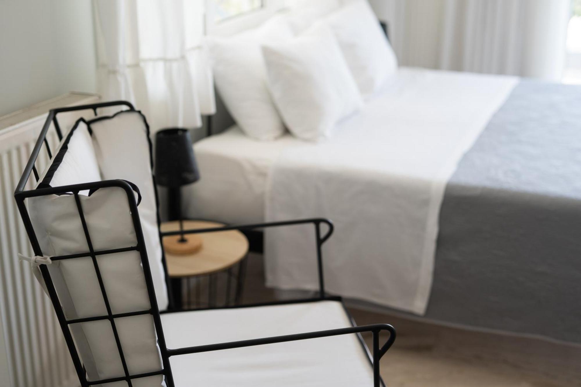 Glykanisos Suites Néa Péramos Zewnętrze zdjęcie